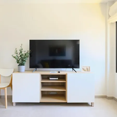 Διαμέρισμα Brand New 2br With Auto Check-in